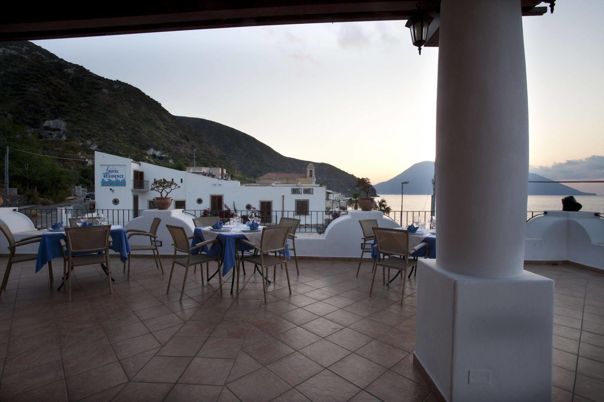 Hotel Residence Acquacalda Lipari  Extérieur photo